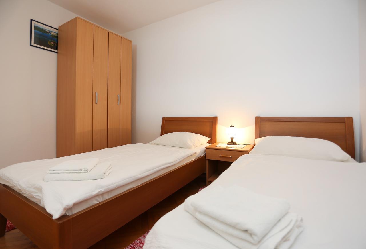 Apartment Laguna 1 Bol Zewnętrze zdjęcie