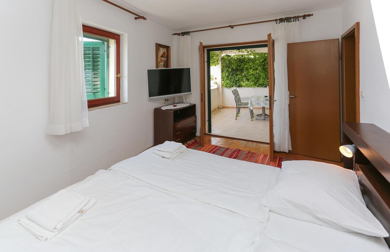 Apartment Laguna 1 Bol Zewnętrze zdjęcie